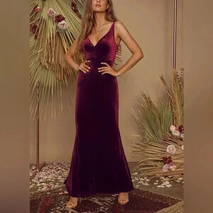 Lulus Maliya Plum Purple Velvet Mermaid Maxi Dress Size S NWT